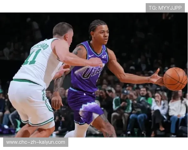 乔治领爵士大胜，球队战术调整成功